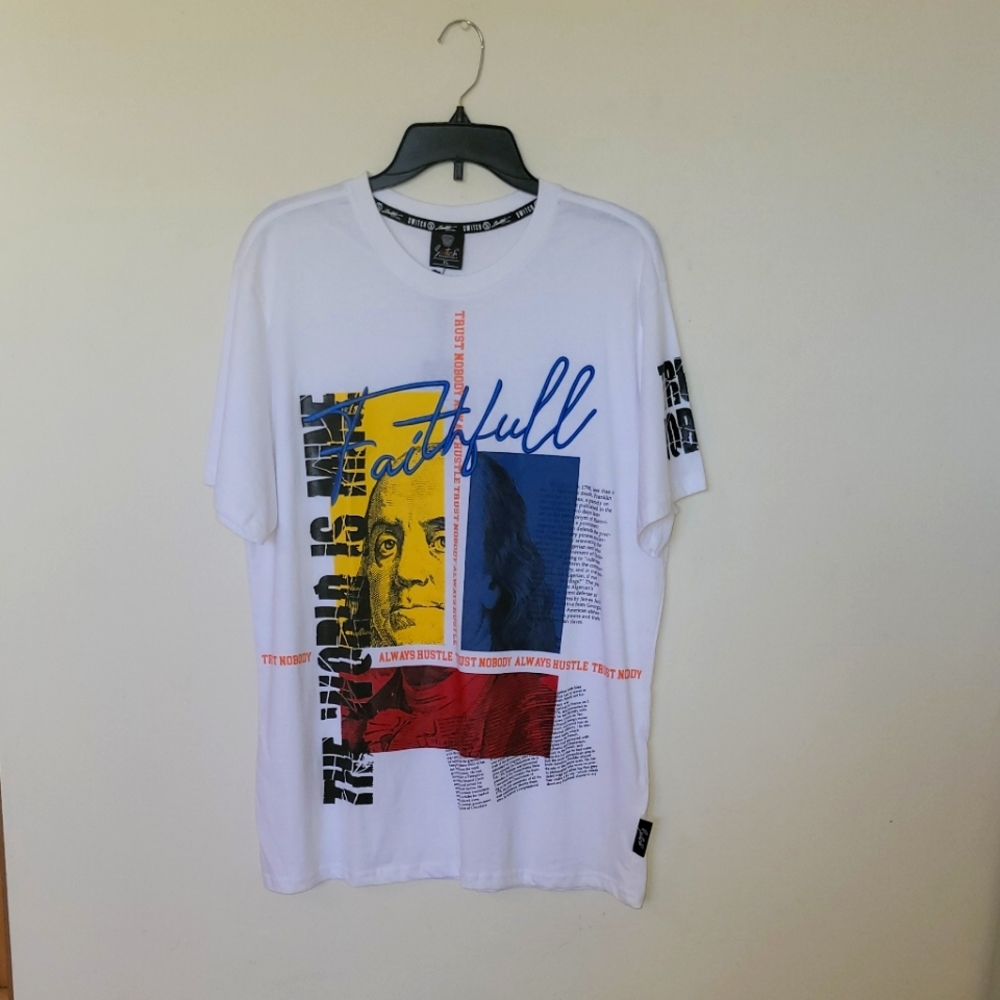 Men T-SHIRT